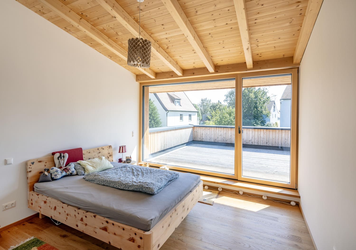 Schlafzimmer und Dachterrasse